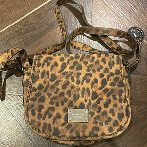Mk satchel leopard